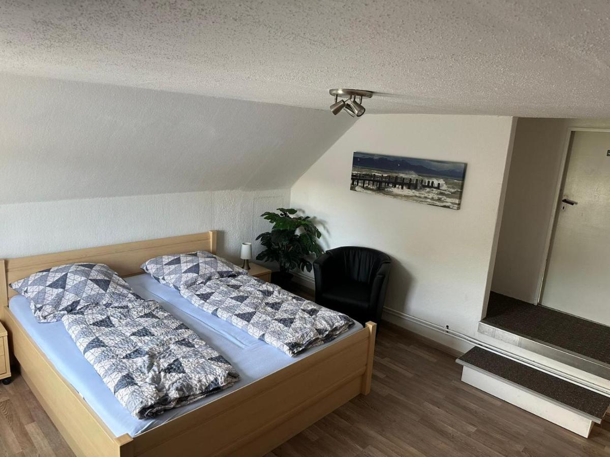 Zentrale Doppelbettzimmer Норденхам Екстериор снимка